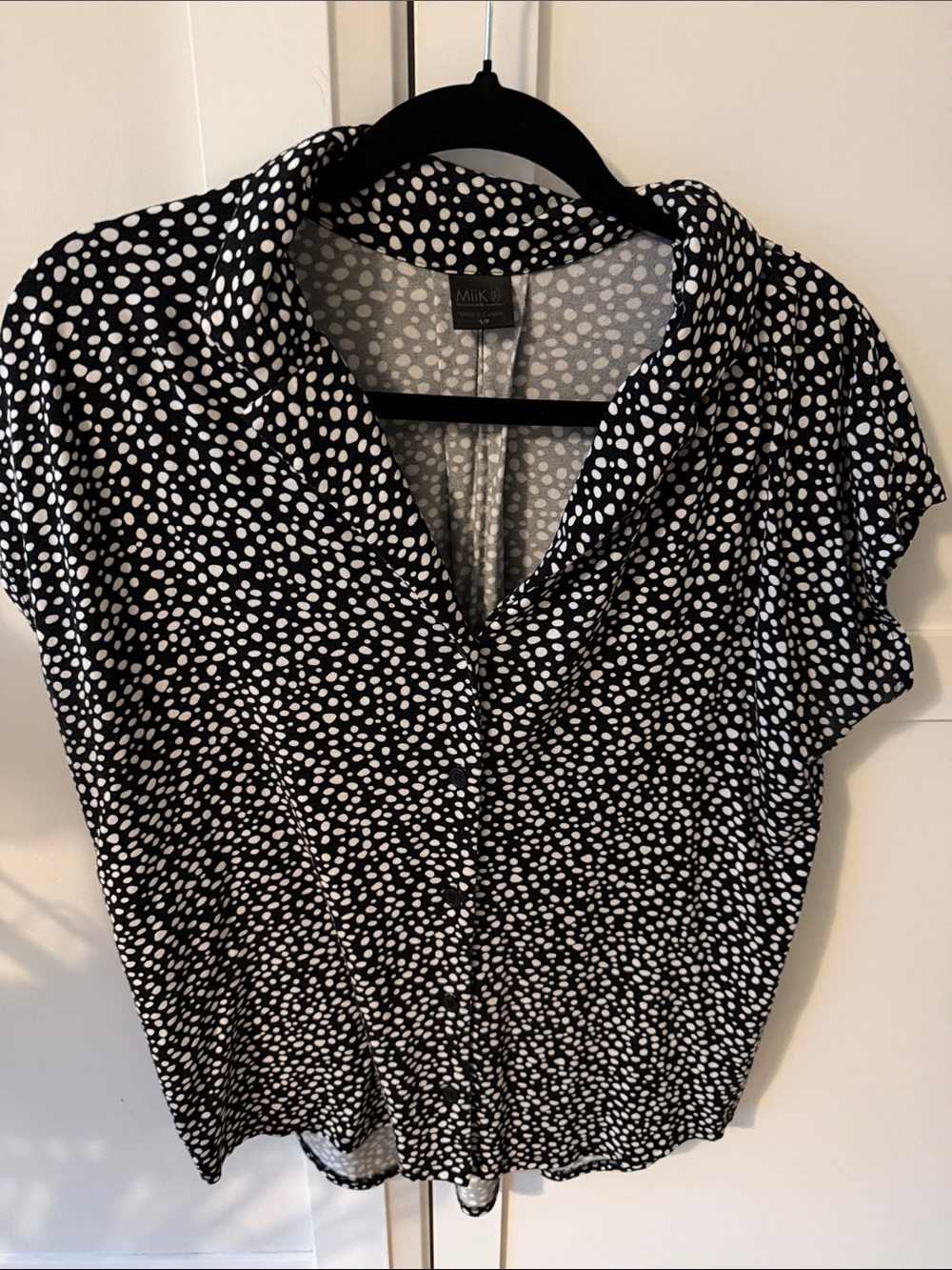 Miik Black & White Dot Button-Front Women's Top